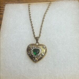 Elegant Gold Tone Stainless Steel Heart Pendant Necklace